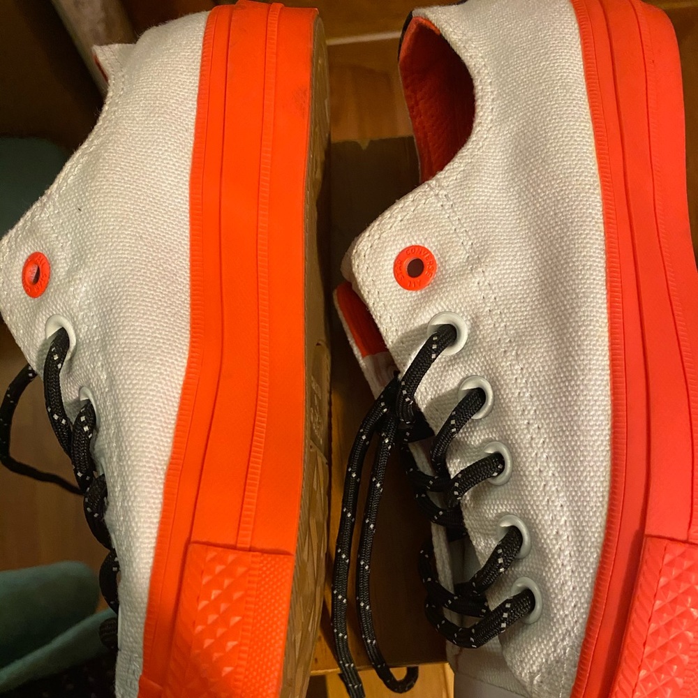 Converses chuck Taylor Limited addition